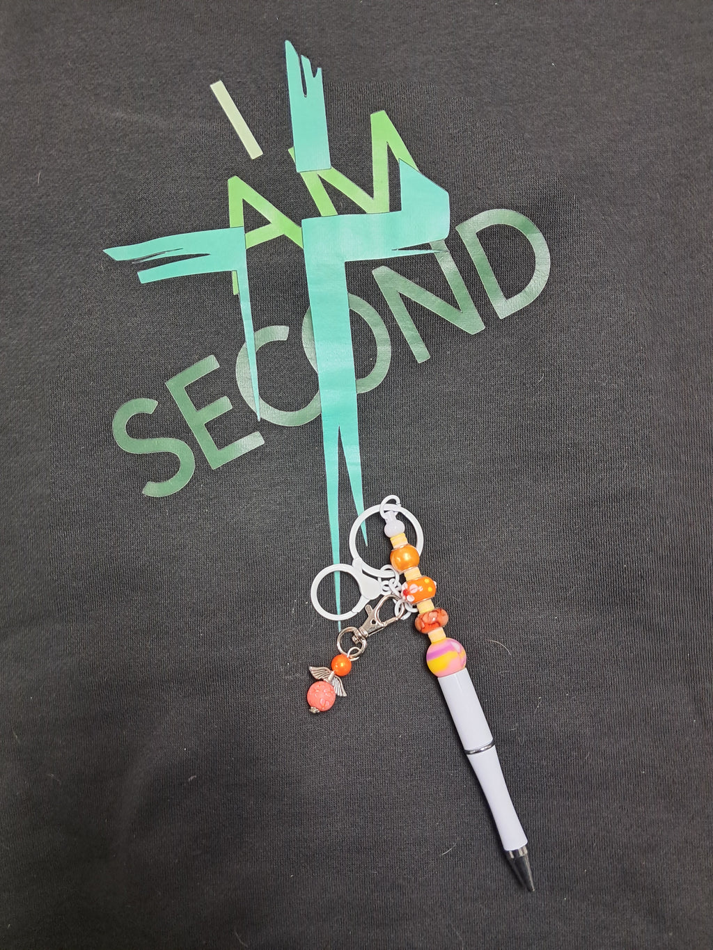 Beaded pen