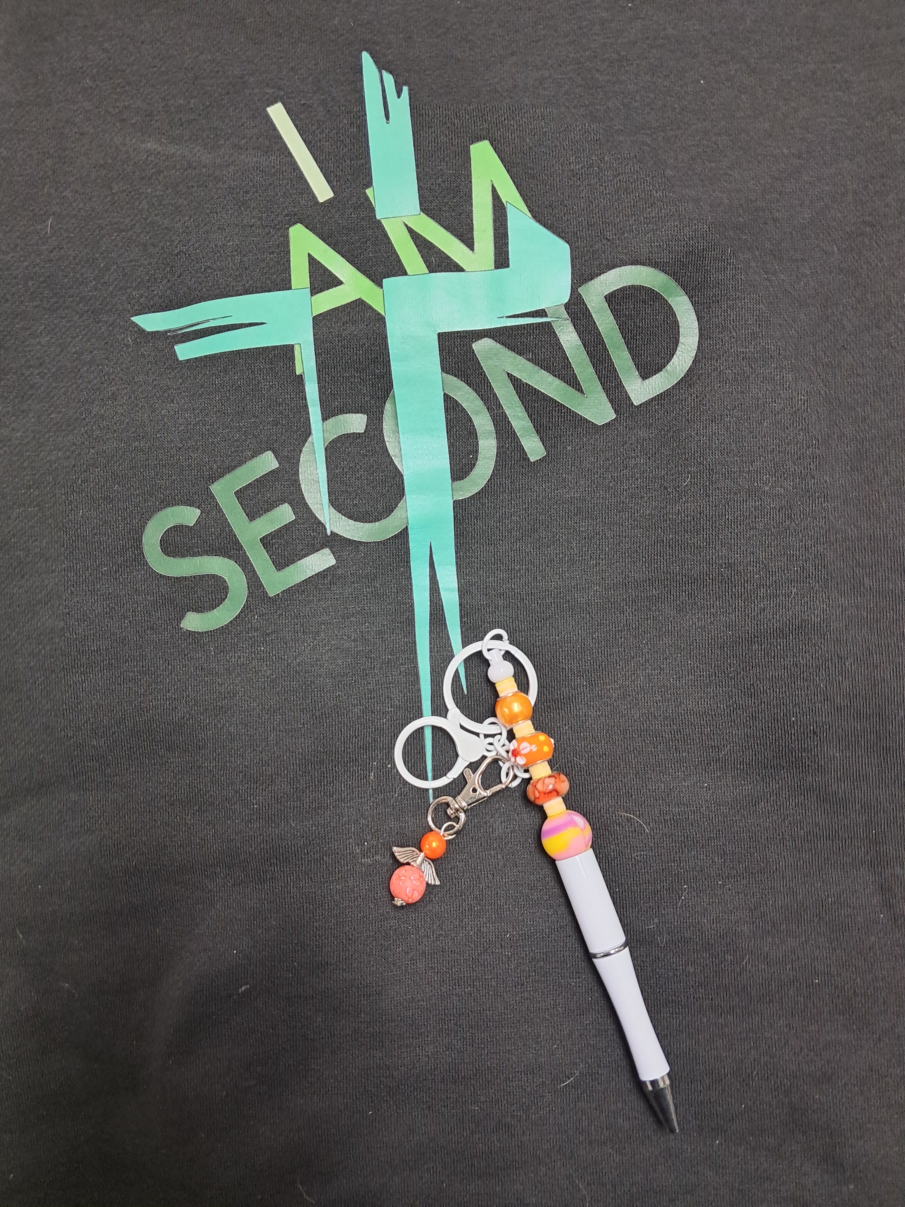 Beaded pen