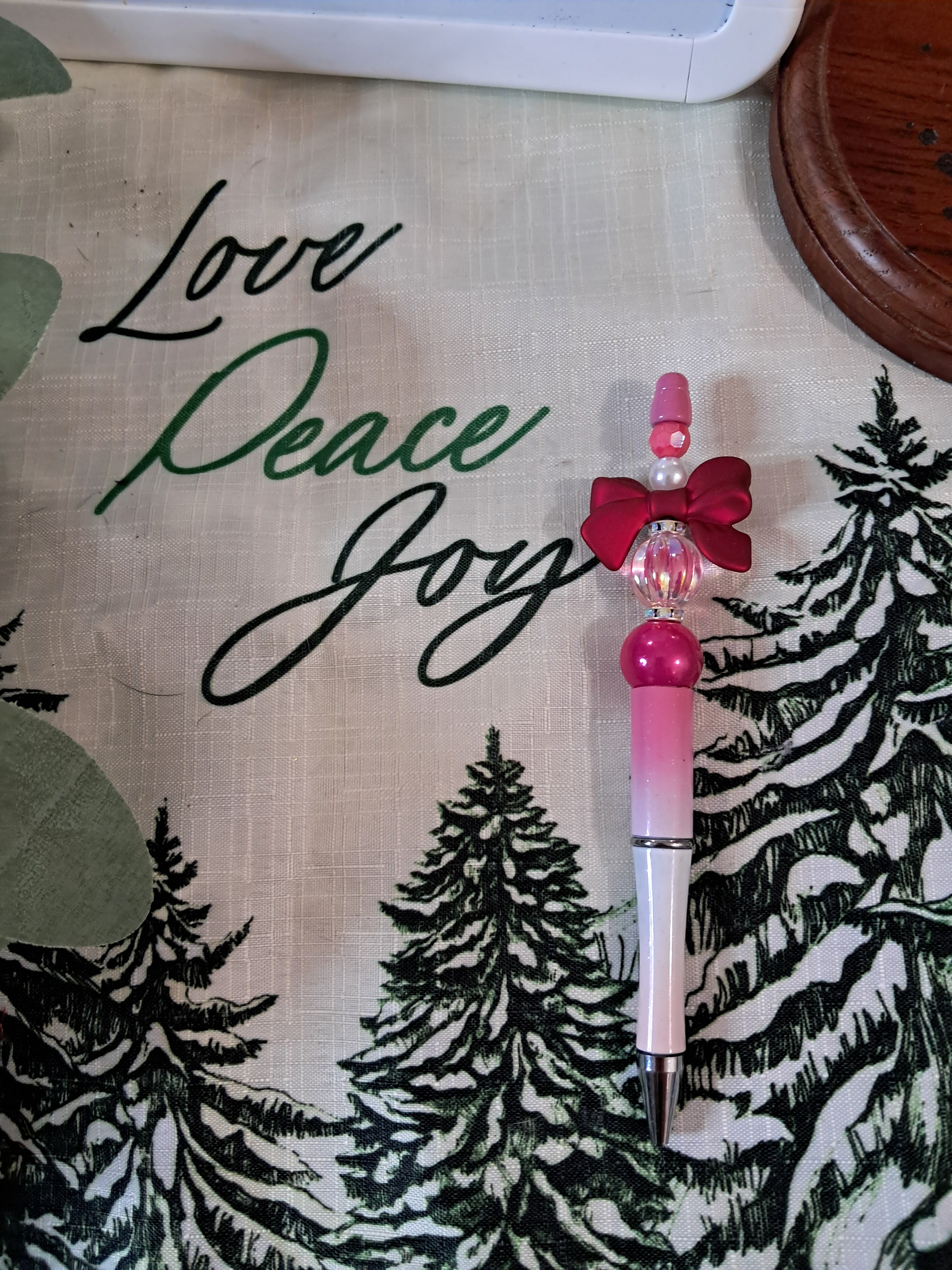 Beaded pens claim game