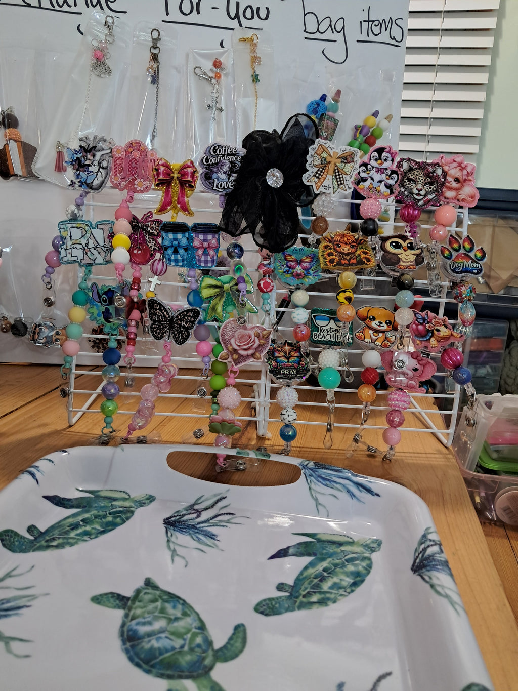 Beaded badge reels/bag tags