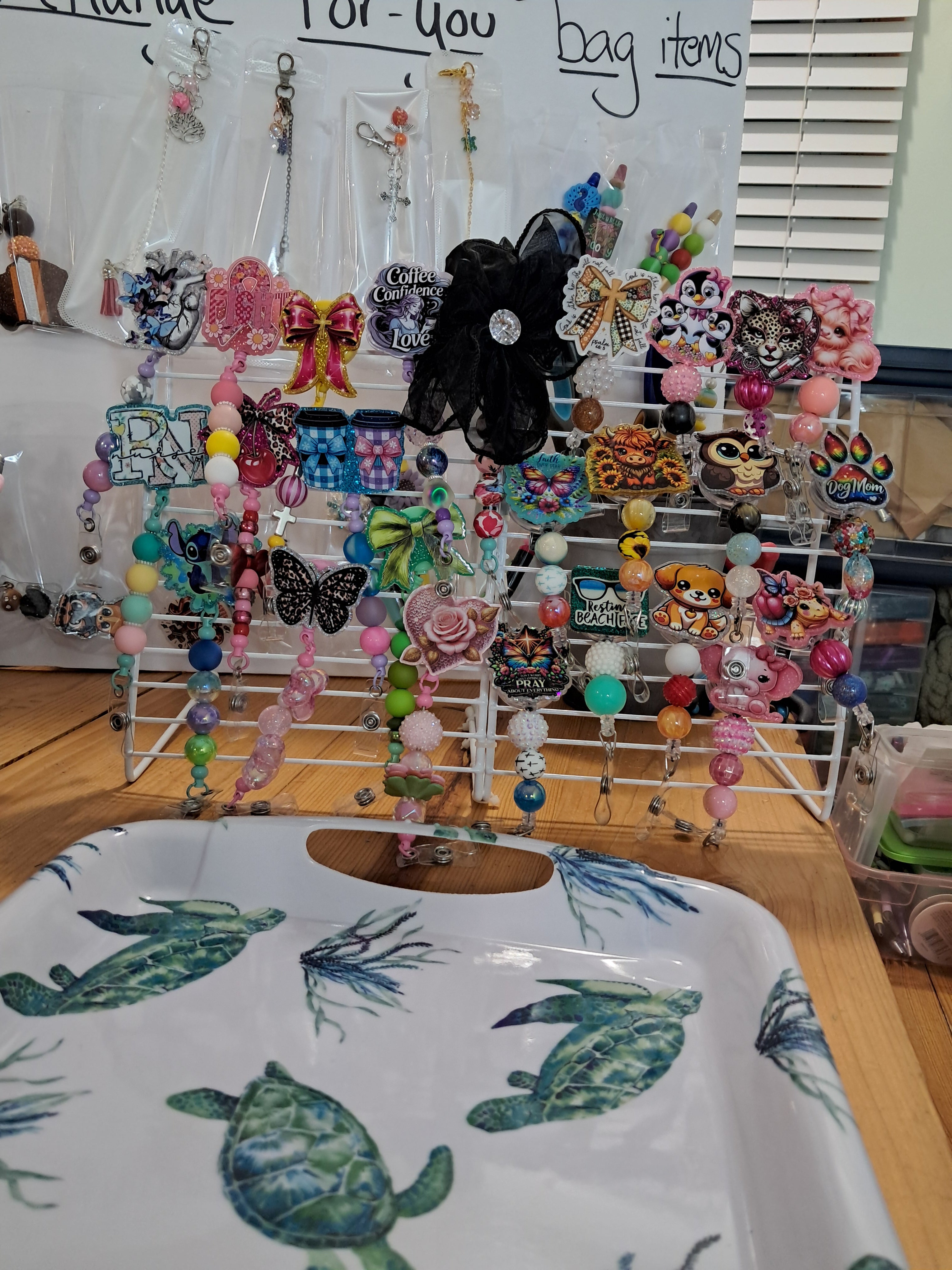 Beaded badge reels/bag tags