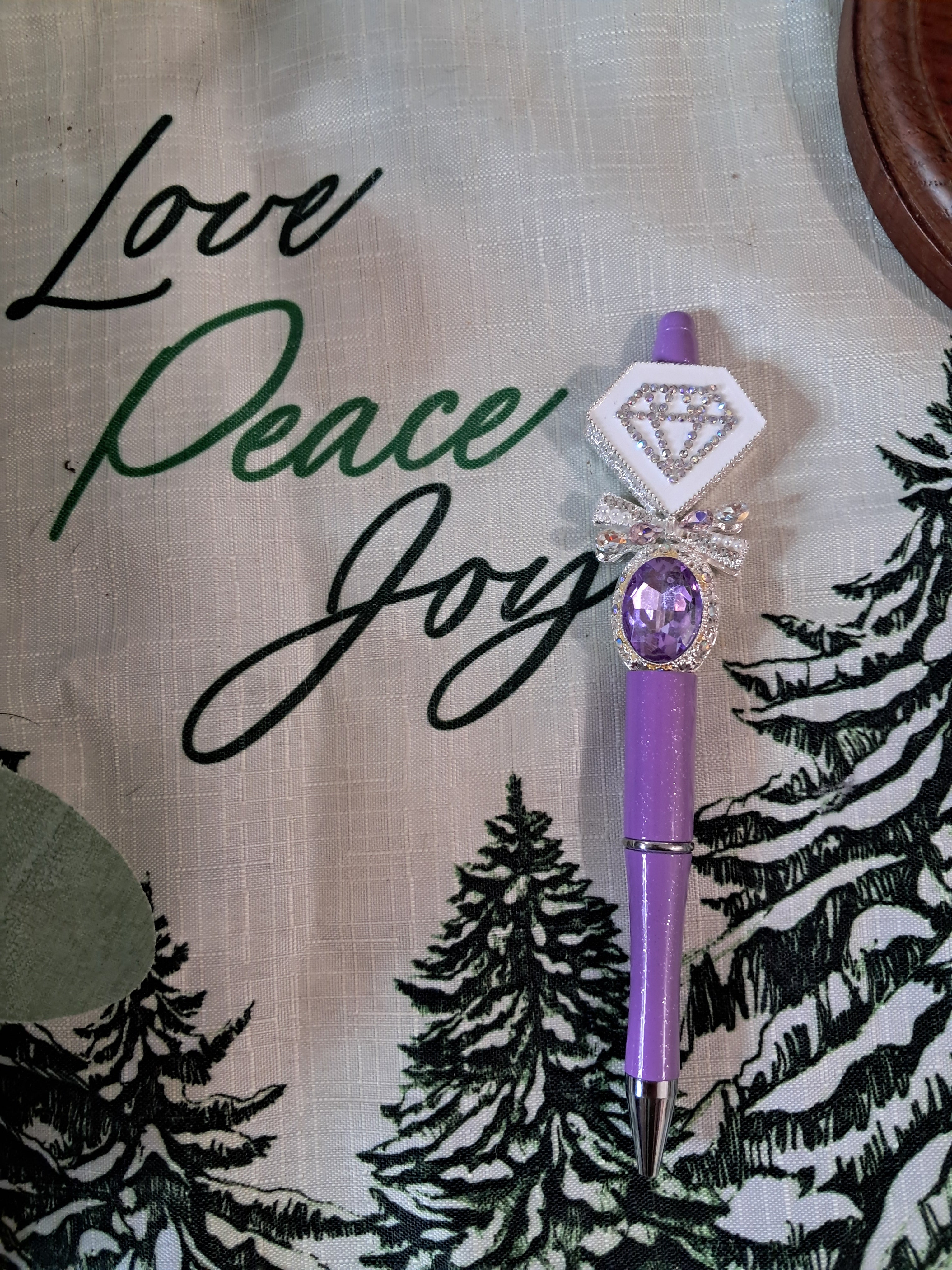 Beaded pens claim game