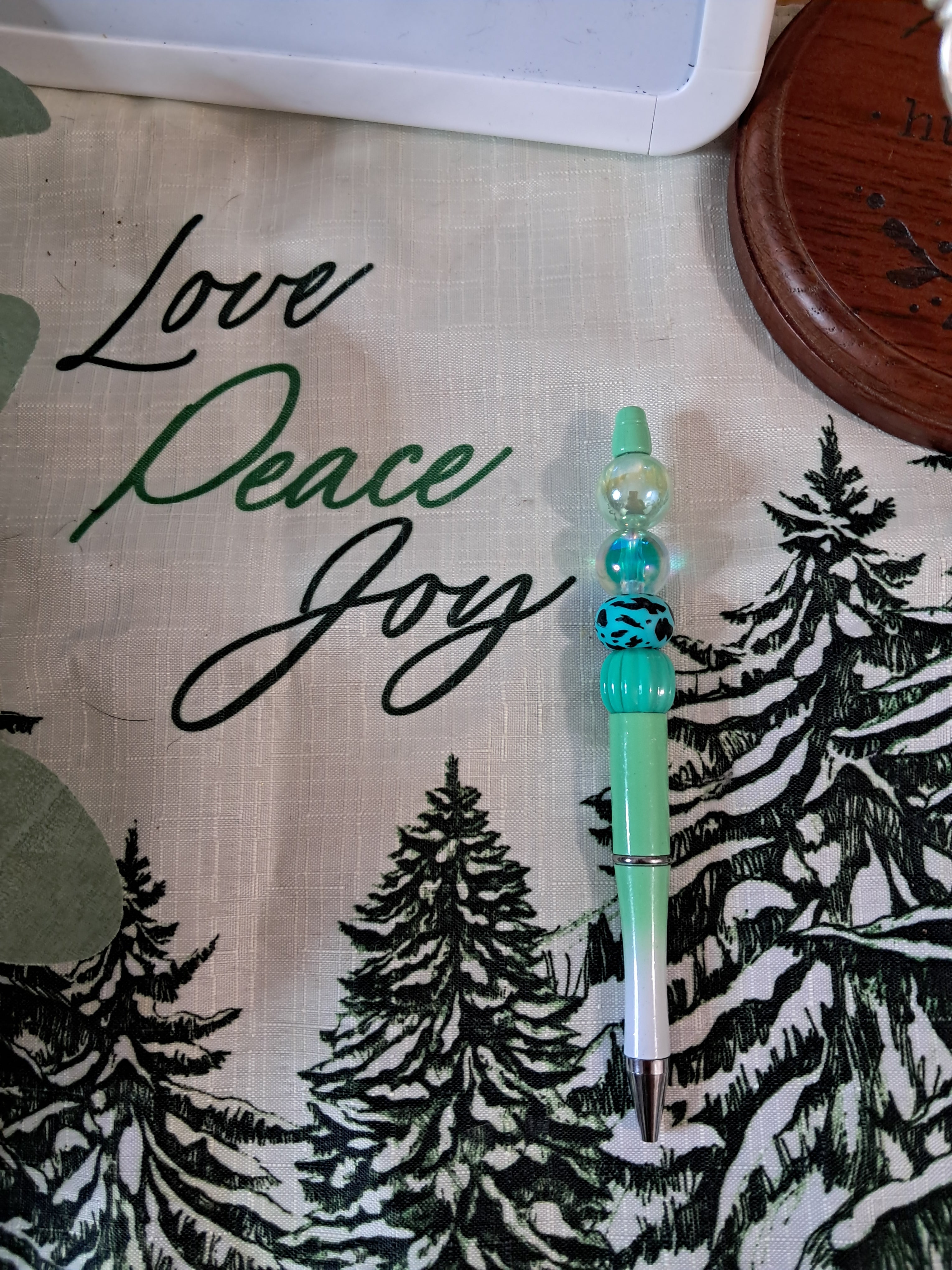 Beaded pens claim game