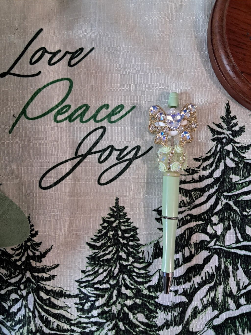 Beaded pens claim game