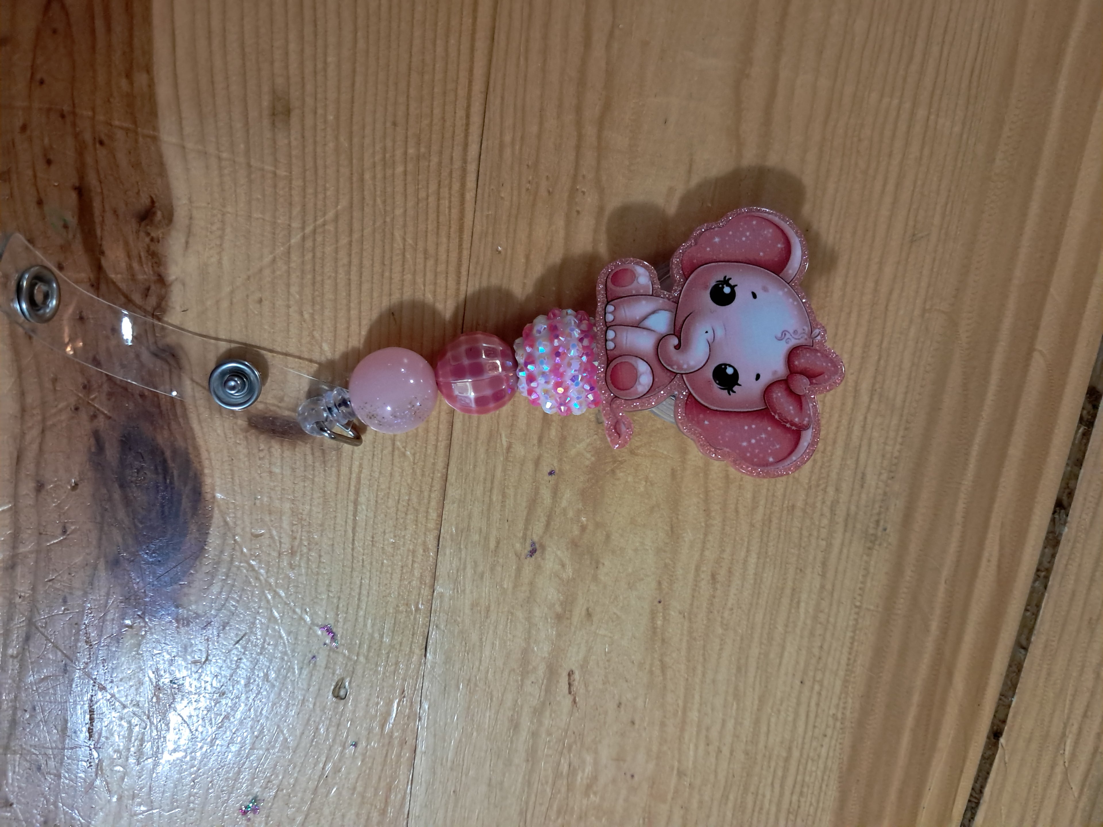 Beaded badge reels/bag tags