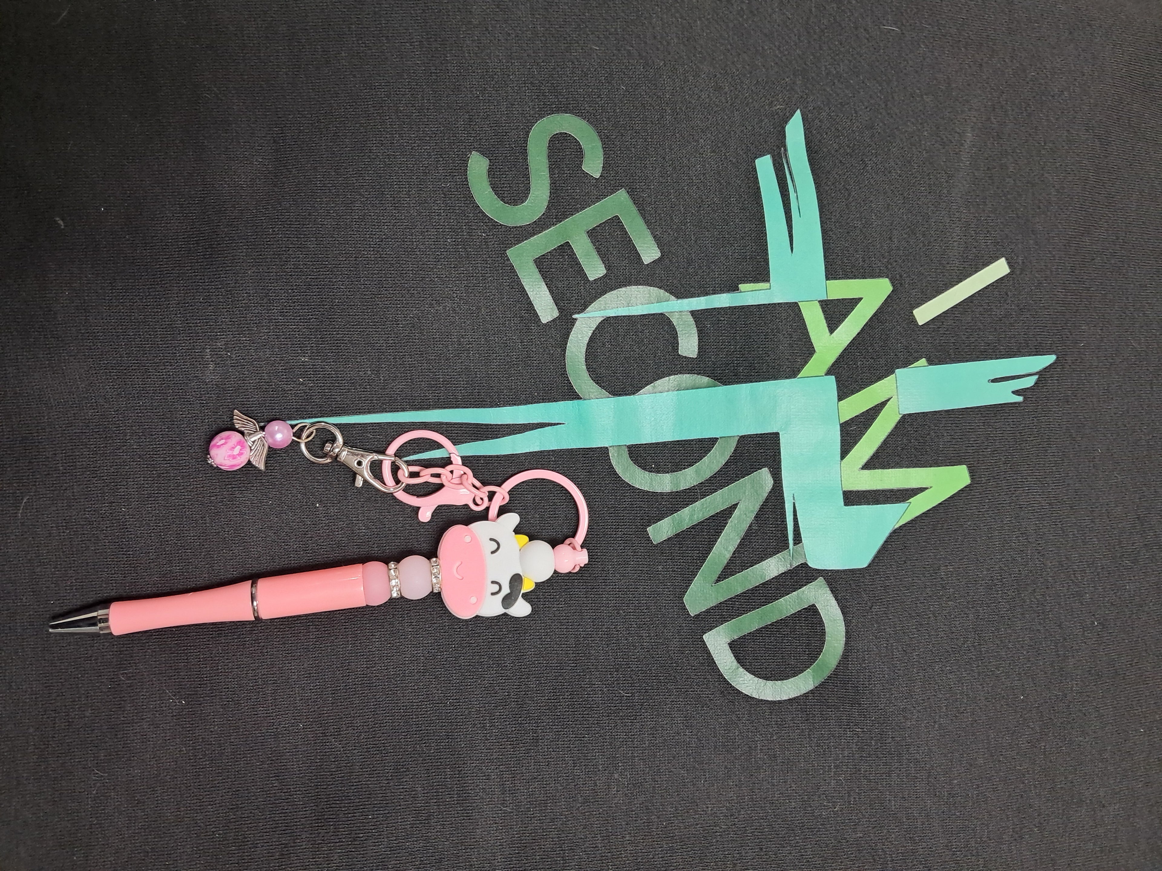 Beaded pen